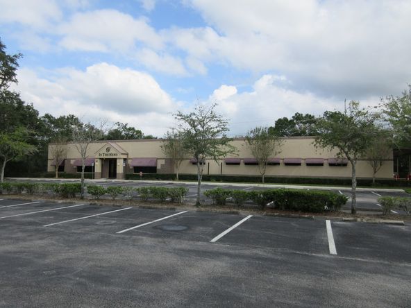 In the News Inc. Industrial Manuf. Flex Building: 8517 Sunstate St, Tampa, FL 33634